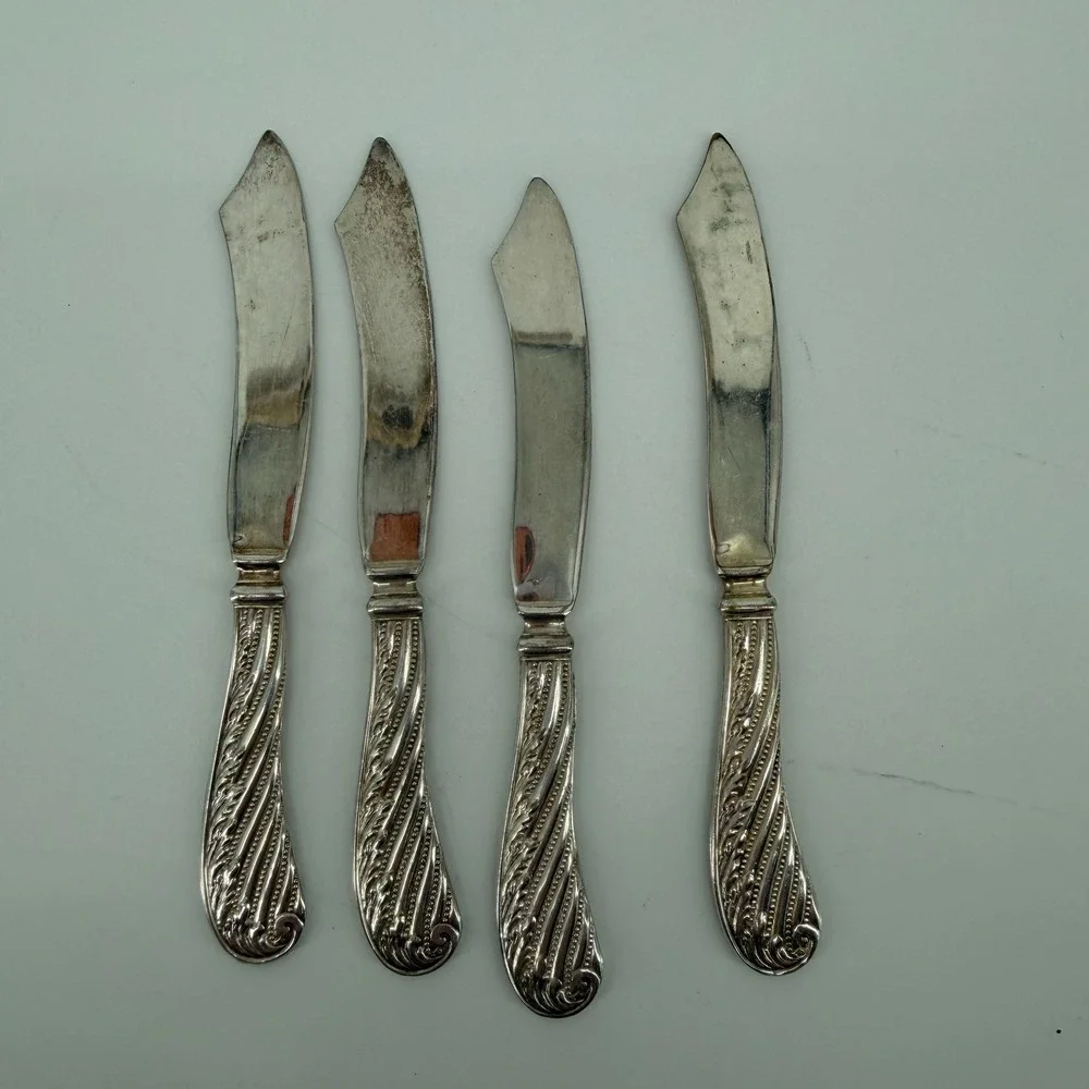 Vintage Sterling Plate Ornate Swirl Fruit Butter Cheese Knives Set of 4‎ 6.25in